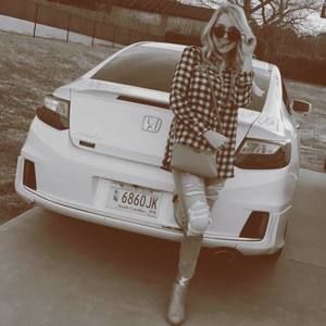 Meet your Posher, Hannah